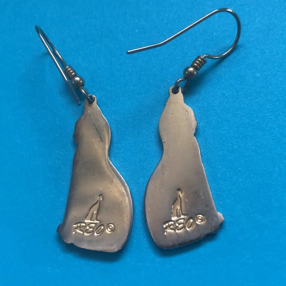 Vintage Black Cat Earrings - Picture 2 of 3